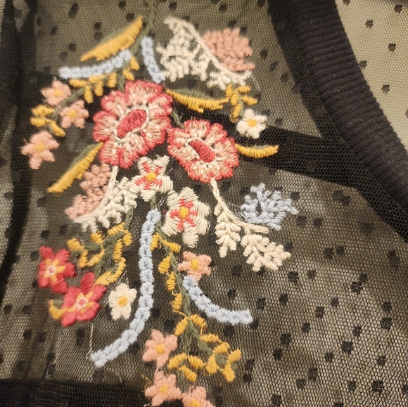 Women's Sheer Floral Embroidery Lace Blouse XL/L - Picture 3 of 3